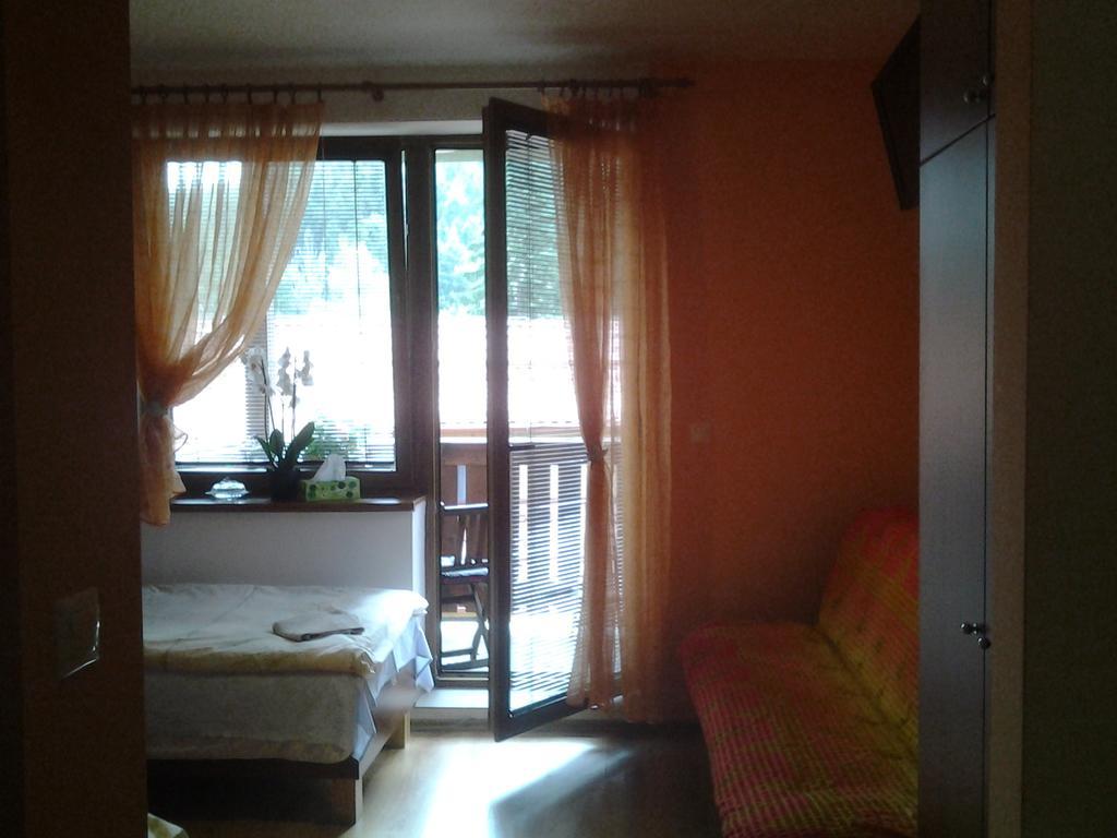 Fatrapark 1 U Sovicky Studio, Kuchynka, Kupelna,S Balkonom Gratis Parkovanie V Podzemnej Garazi 鲁容贝罗克 外观 照片
