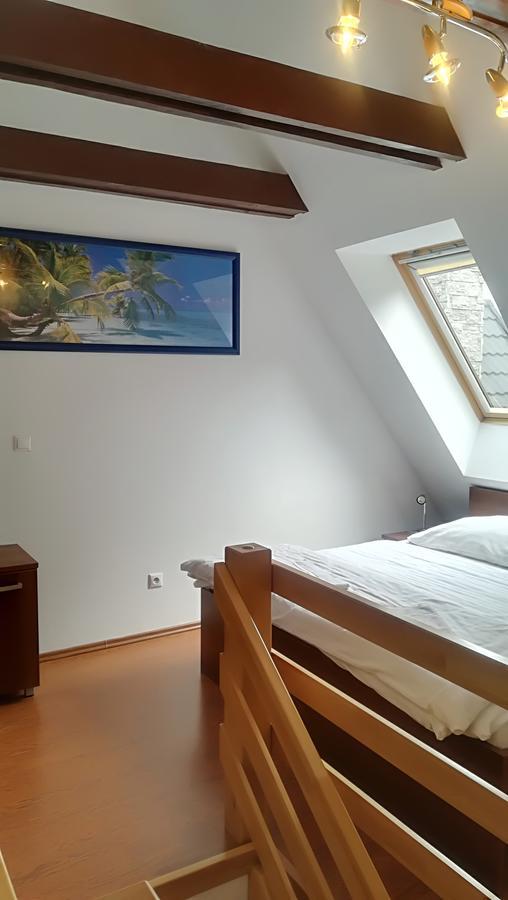 Fatrapark 1 U Sovicky Studio, Kuchynka, Kupelna,S Balkonom Gratis Parkovanie V Podzemnej Garazi 鲁容贝罗克 外观 照片